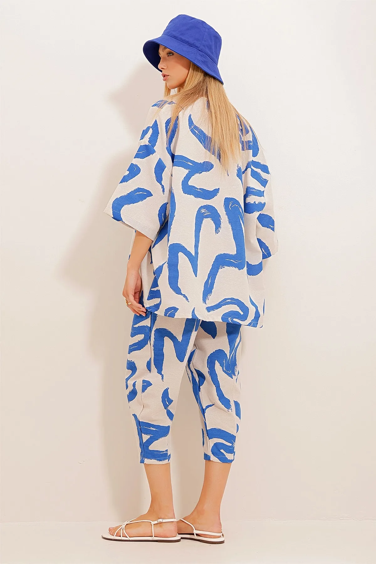 Trend Alaçatı Stili  Set aus gemusterter Baggy-Hose und Kimono für Damen von Saks ALC-X10581