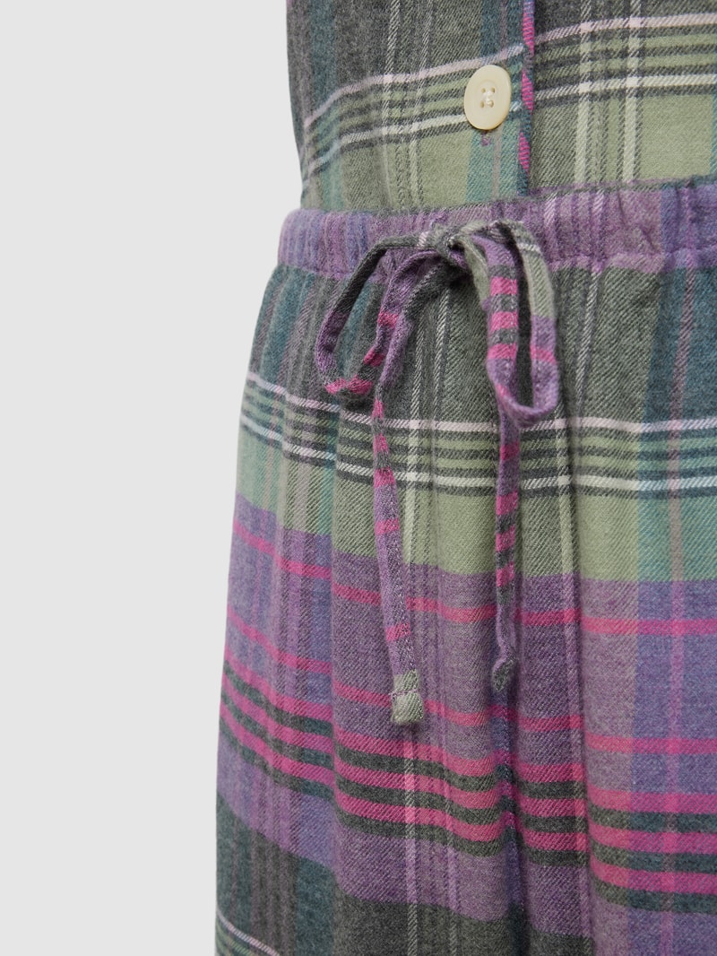 Pyjama mit Streifenmuster in lila