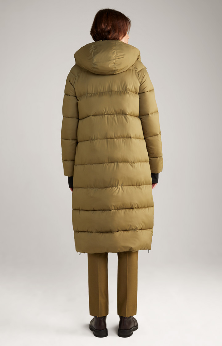 Oversized-Steppmantel in Oliv