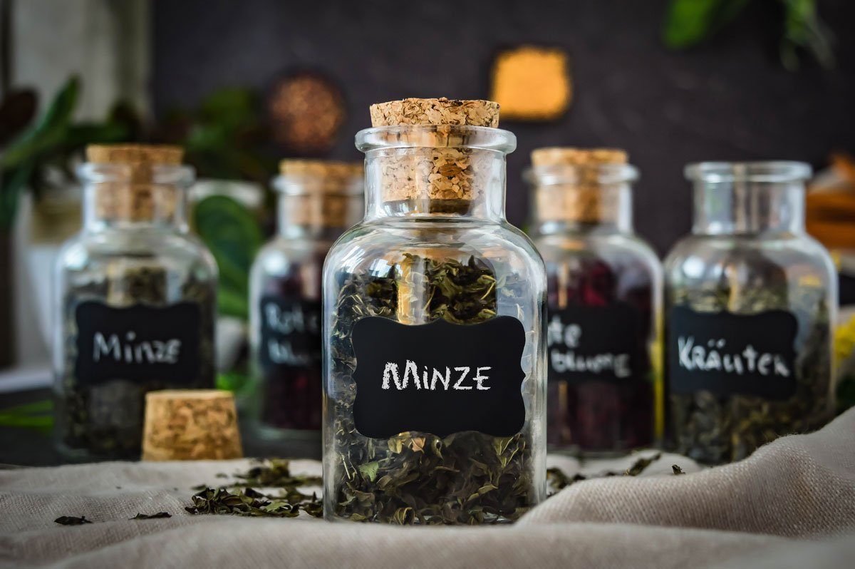 Sendez Gewürzbehälter 12 Gewürzgläser mit Korkverschluss 180ml Vorratsdose Gewürzdosen Glasdose Vorratsgläser mit. 24 Etiketten + Stift