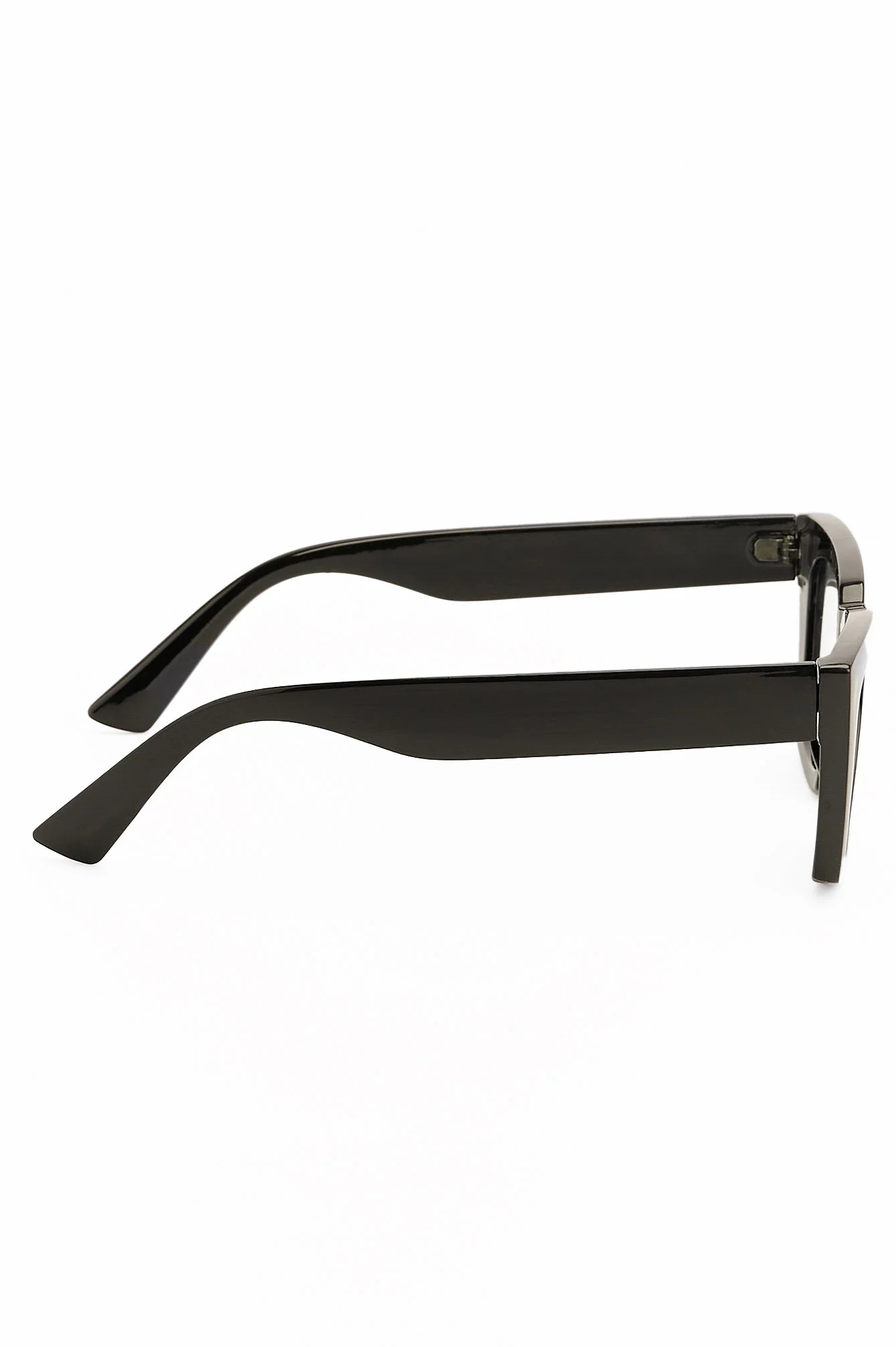 Normale eckige recycelte Sonnenbrille