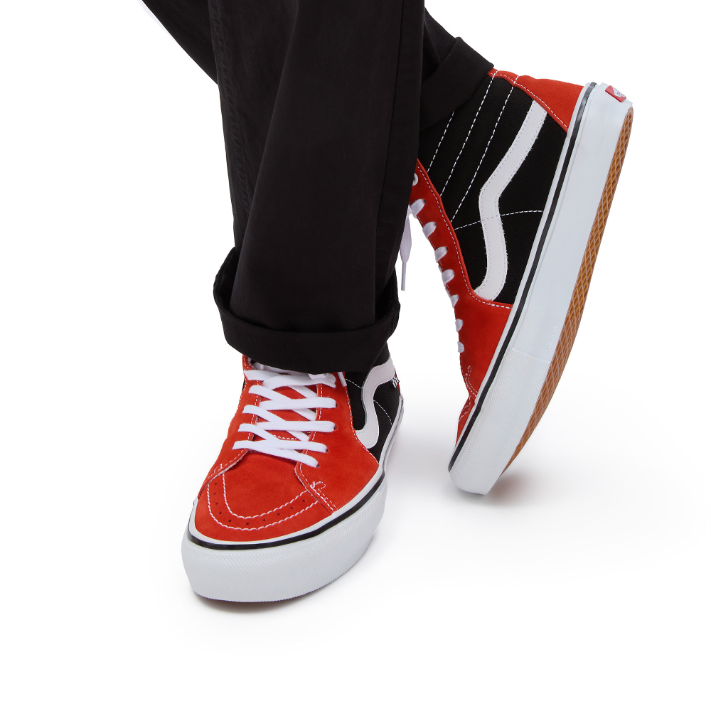 Vans Skate Sk8 hi VN0A5FCCY251 / rot