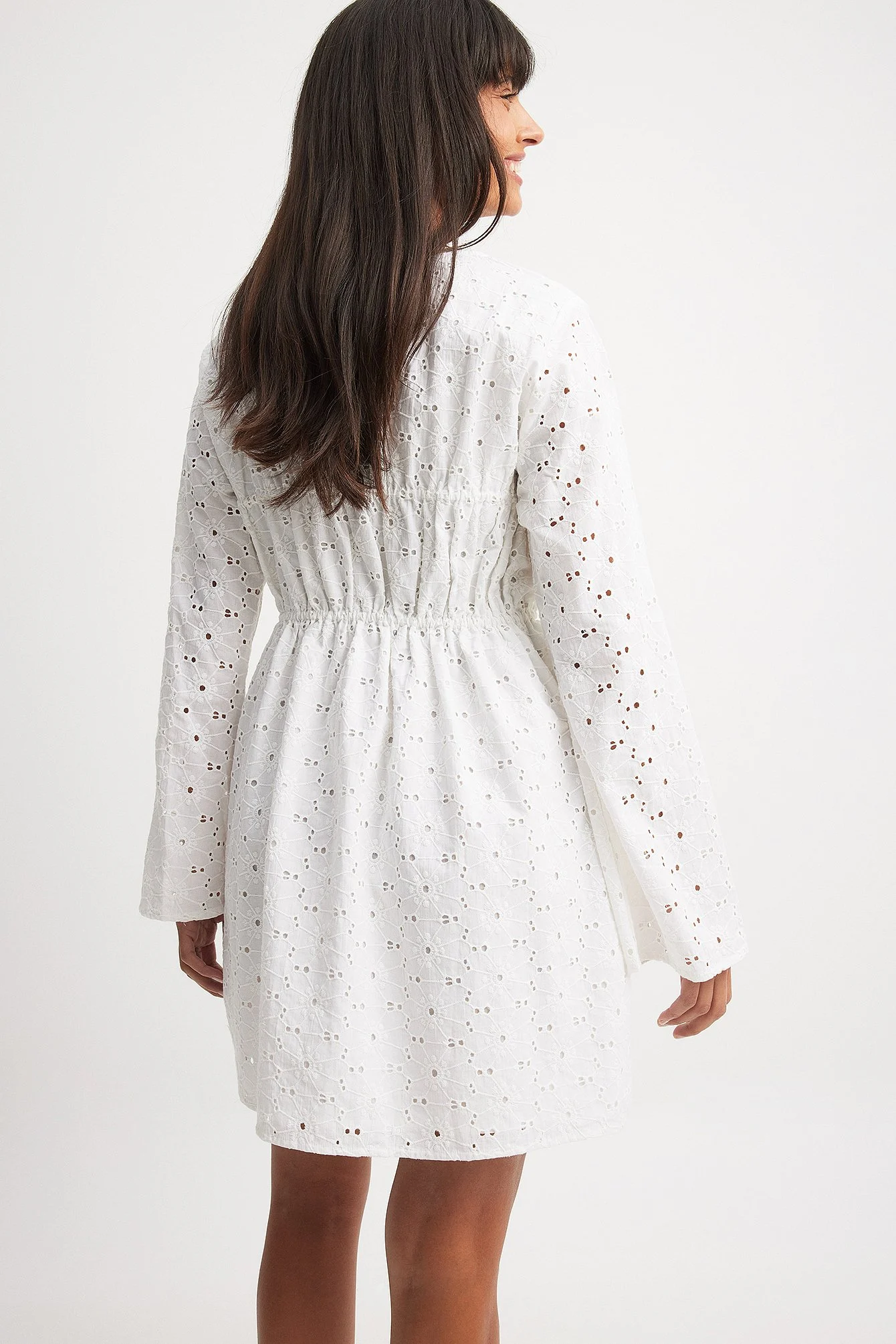 Anglaise Minikleid mit Schleifen-Detail