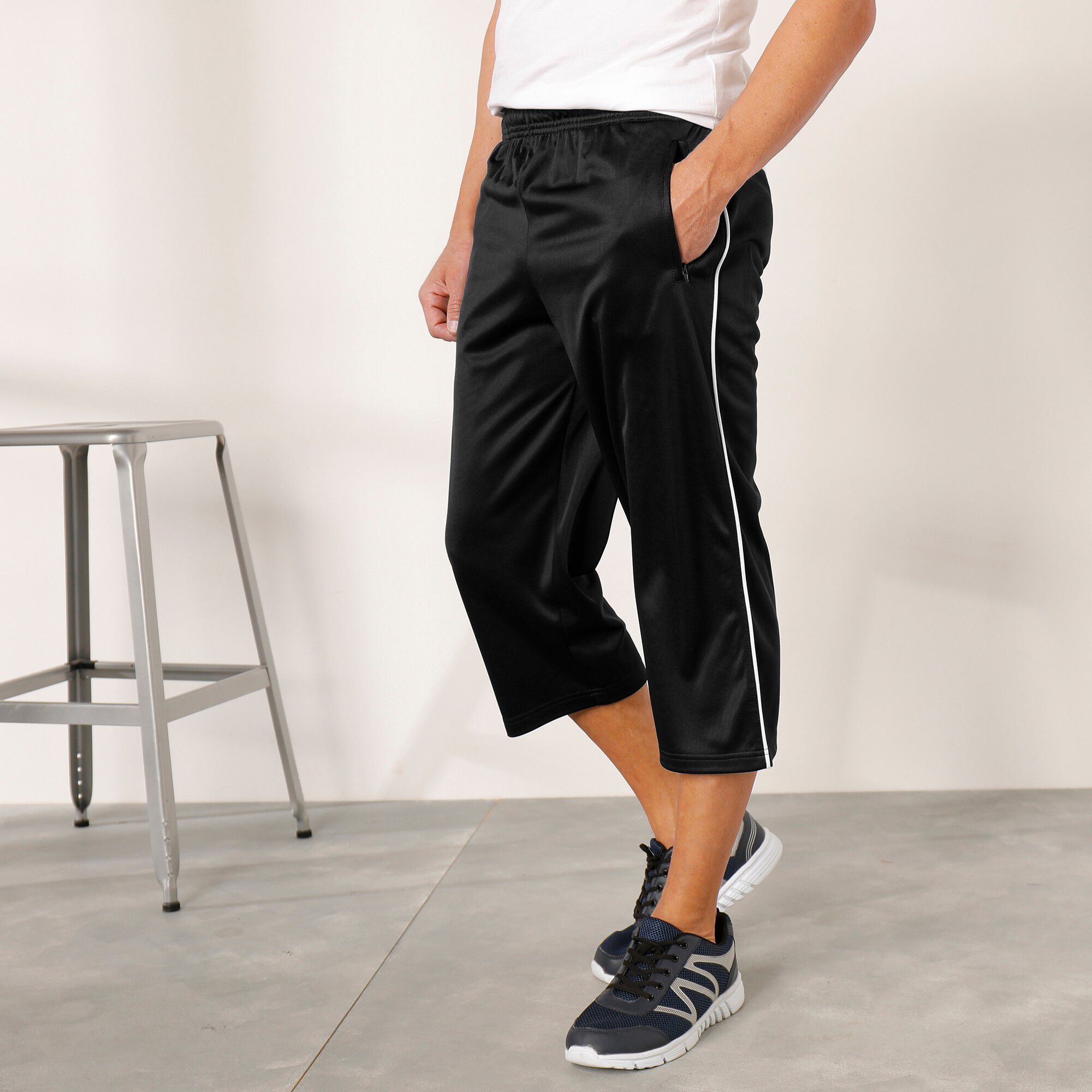 Pantacourt sport microfibre intérieur gratté