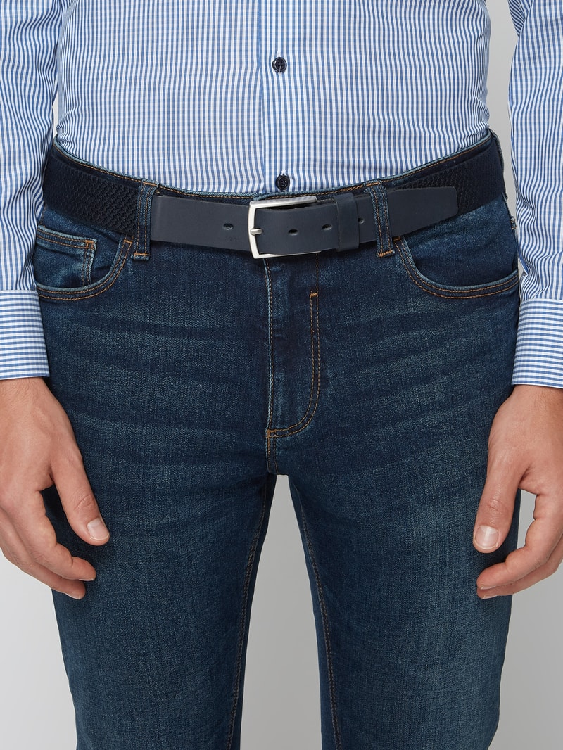 Gürtel aus Leder und Textil in marineblau