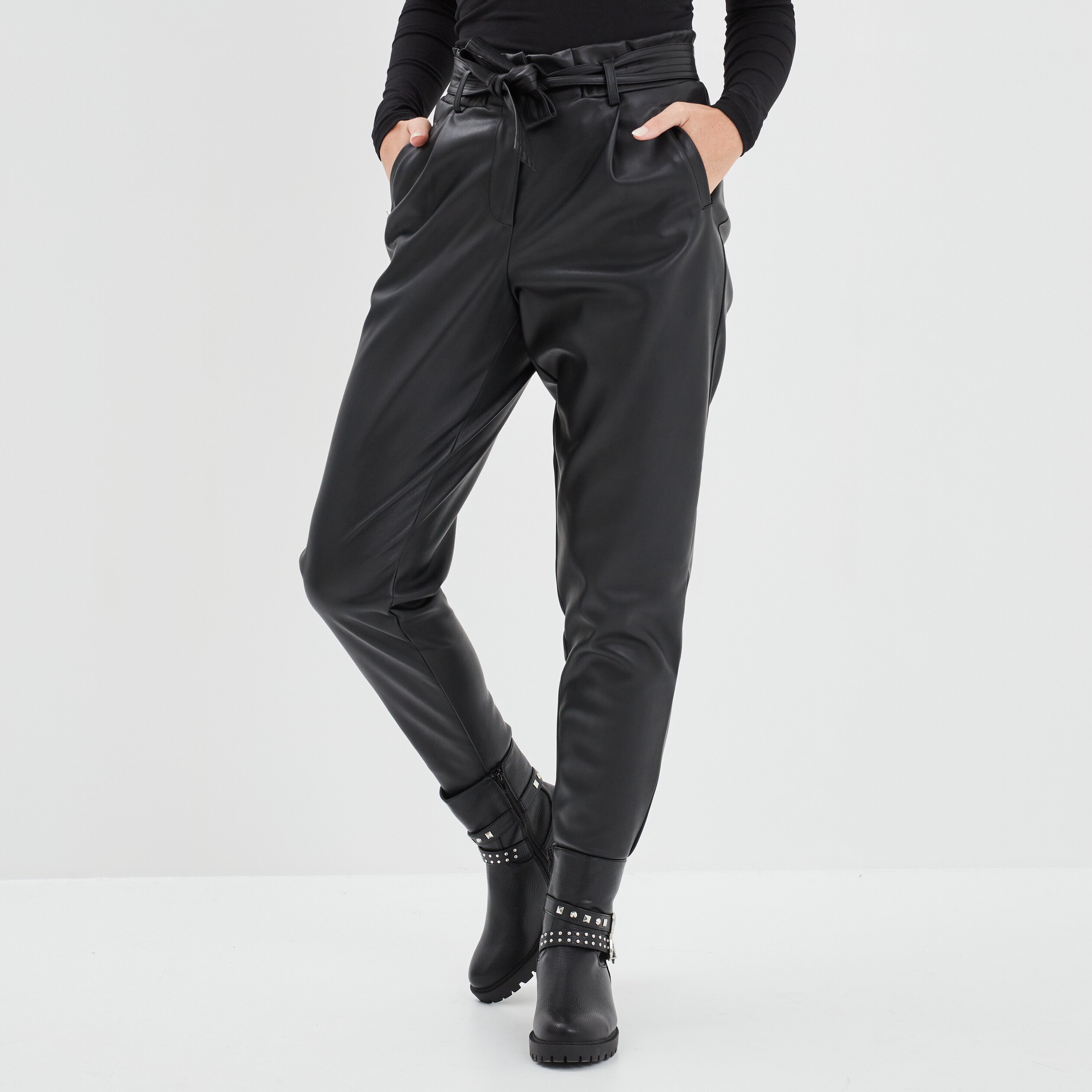 Pantalon simili cuir paperbag noir femme | La Halle