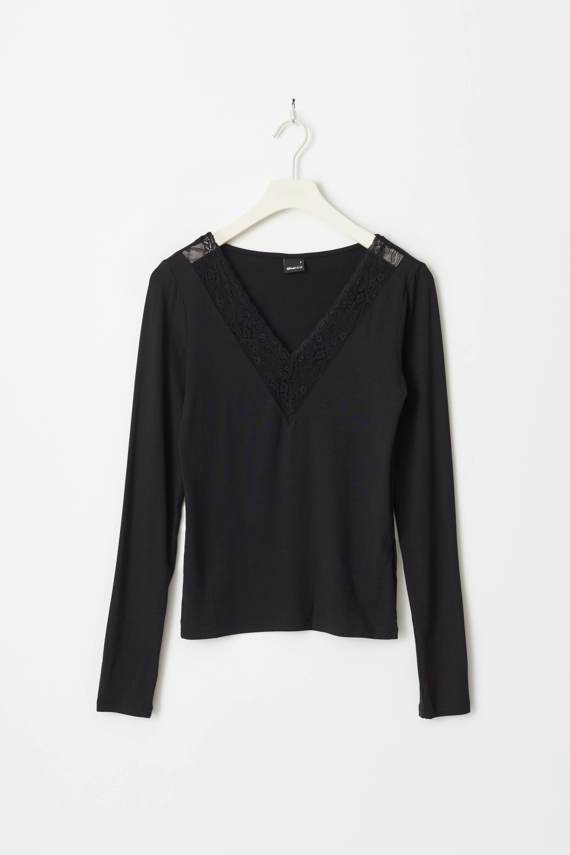 Lace detail top
