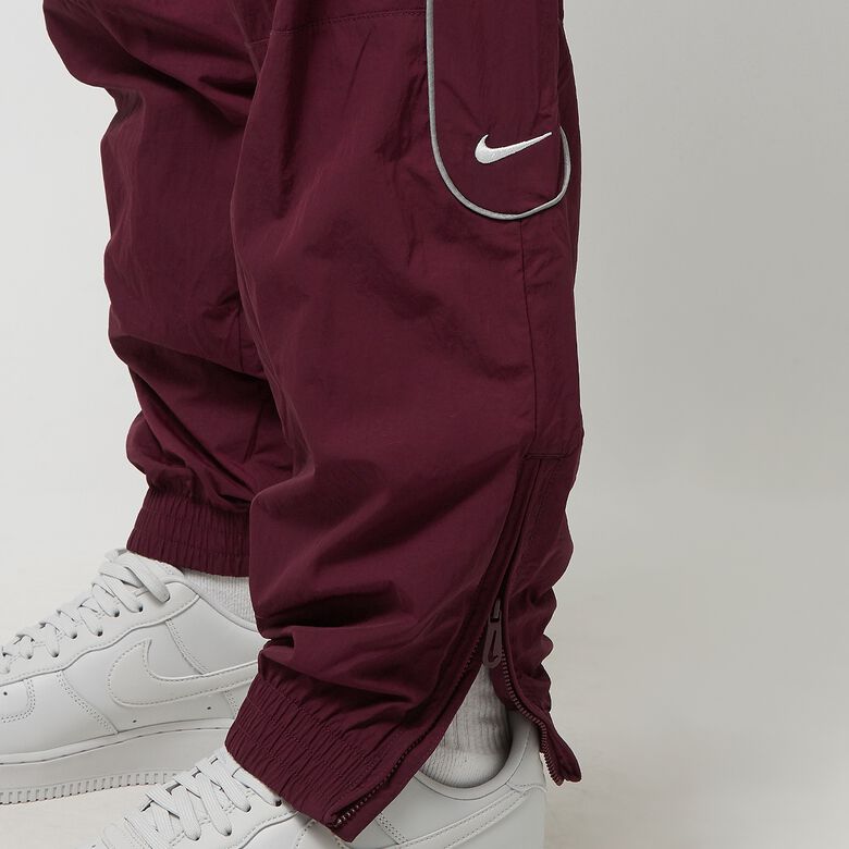 NIKE Solo Swoosh Track Pant night maroon/white