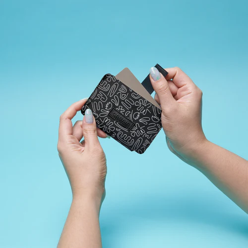 Black Pont Neuf card holder