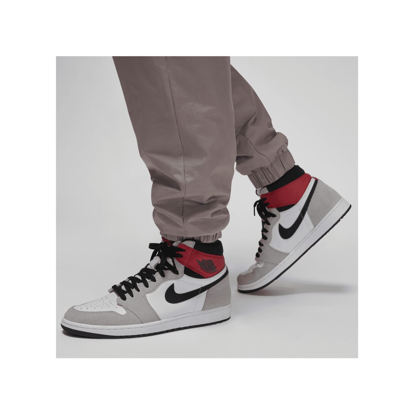 Jordan Paris St. Germain Hose Braun F010