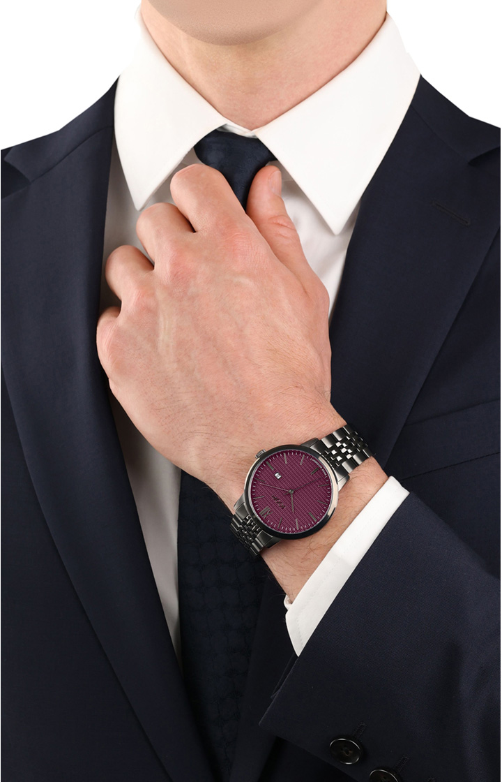 Herrenuhr in Gun