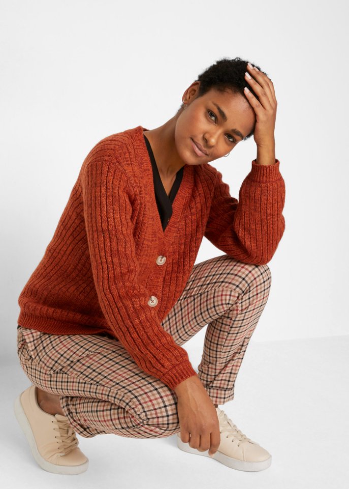 Grobe Strickjacke mit recycelter Baumwolle