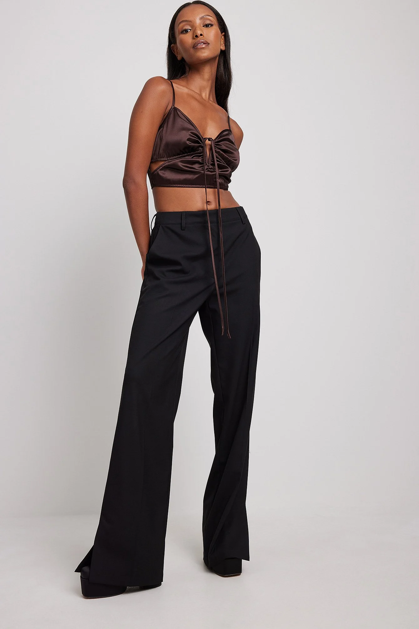 Top mit Cut-out-Details