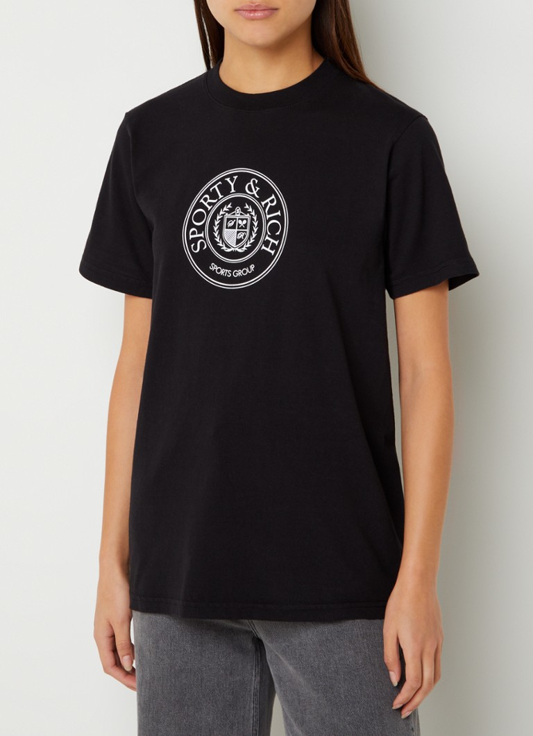 Sporttinen ja rikas Connecticut Crest -t-paita logopainatuksella