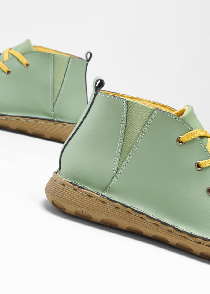 Bequemer Schnür Boot aus Leder