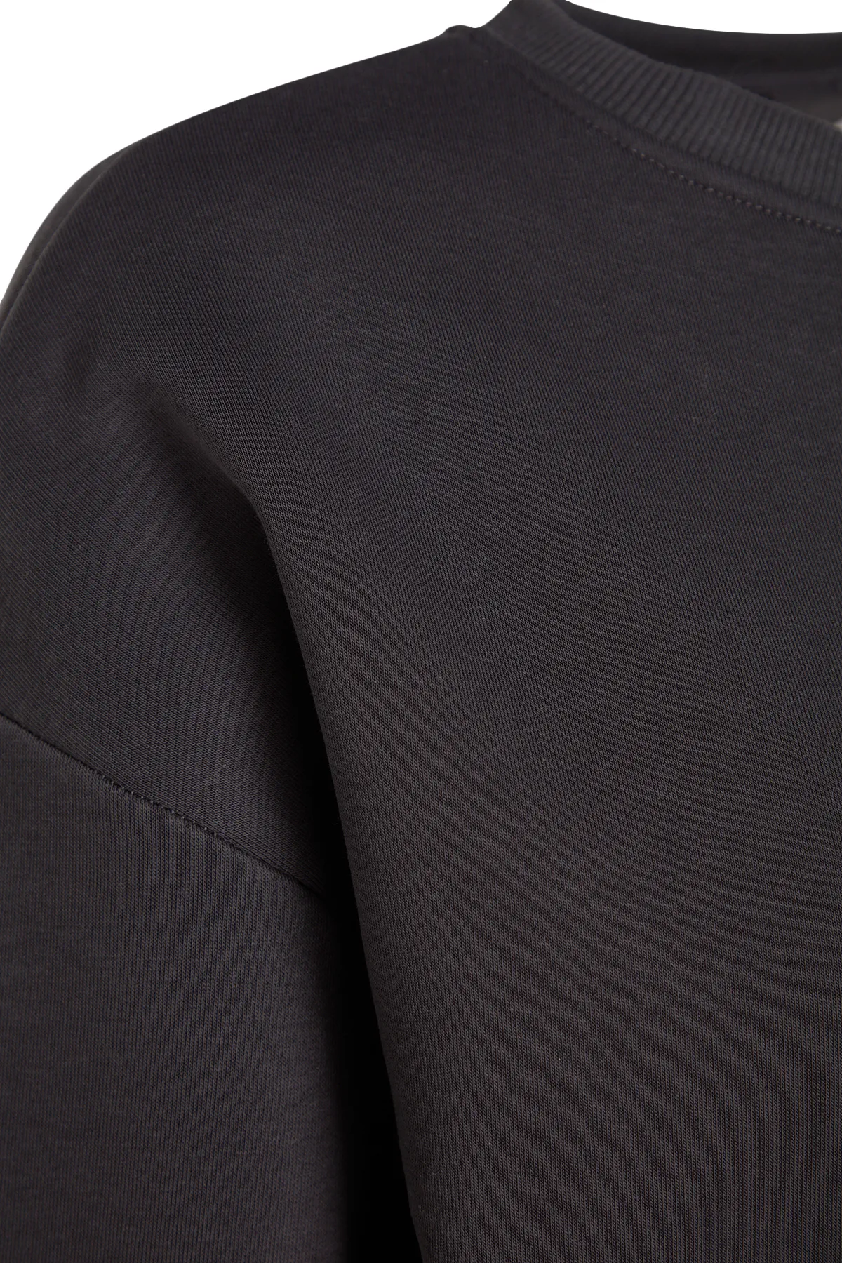 Trendyol Collection  Anthrazit Oversize/Bequemer Schnitt Basic Rundhals Dick/Innen Fleece Strick Sweatshirt TWOAW24SW00102