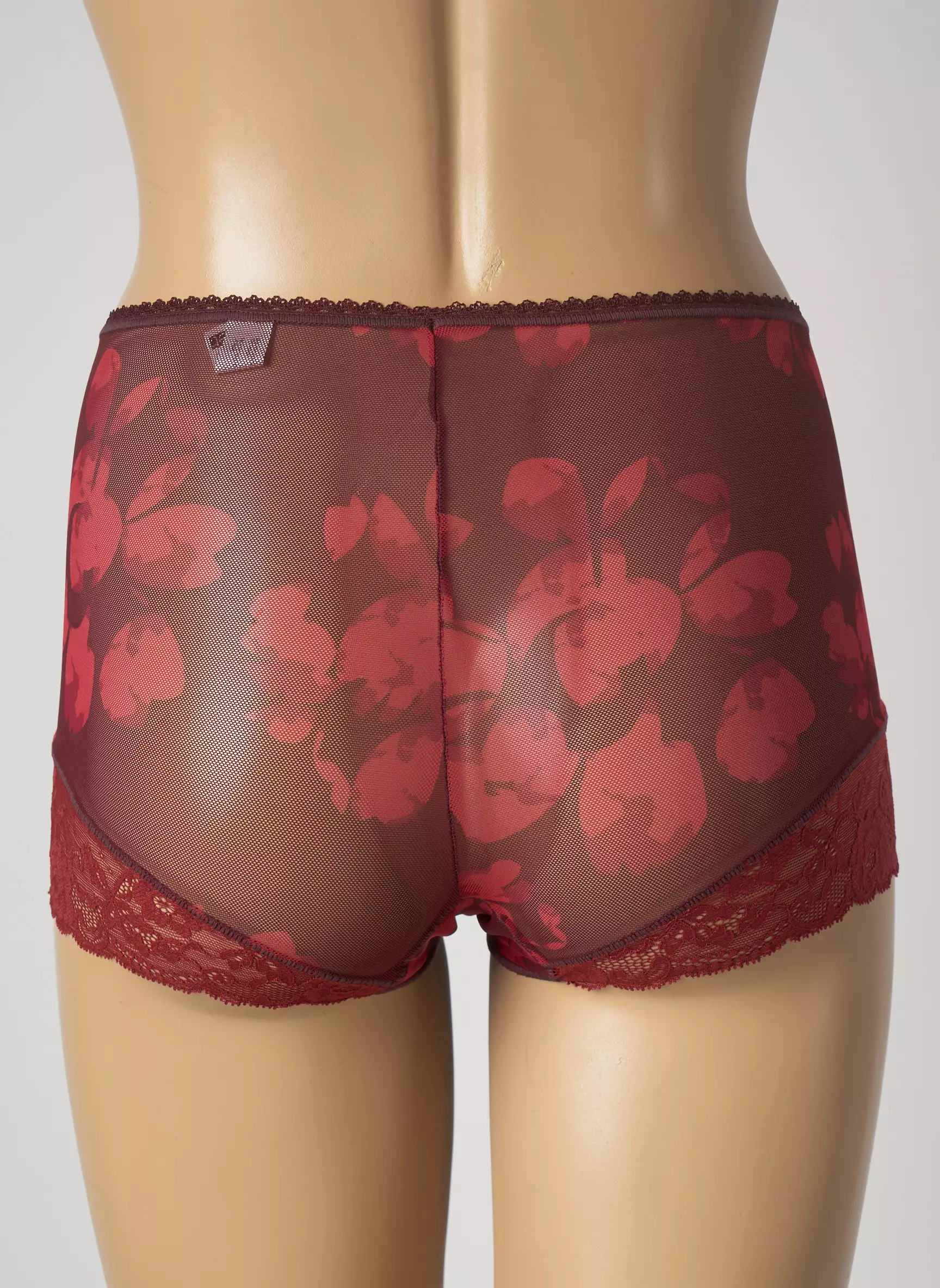 Avet Shorties Femme couleur rouge