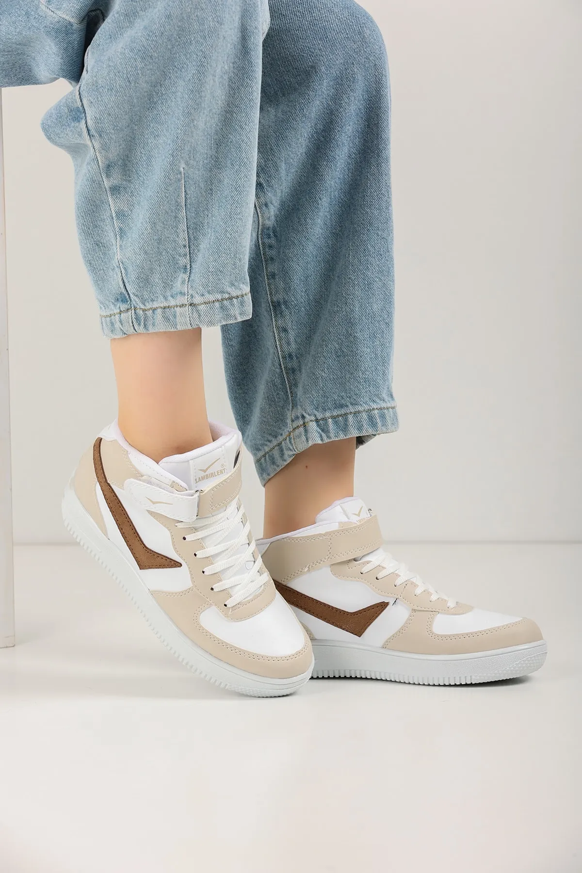en7  Weiße Nude Unisex Sportschuhe 2185