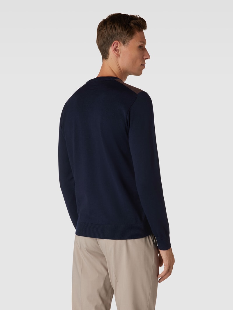Strickpullover mit Kontraststreifen in marineblau