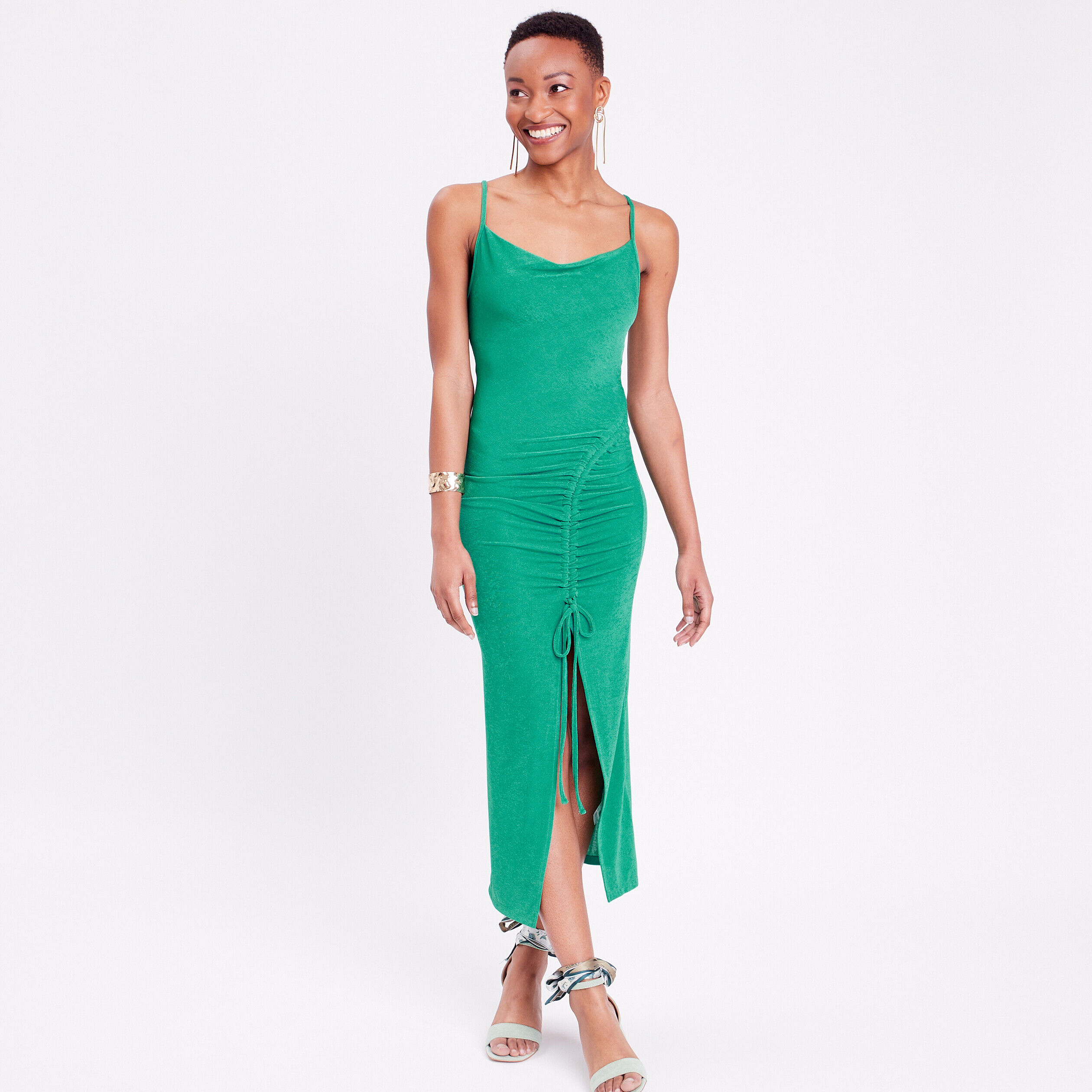 Robe longue ajustée satin vert femme | Cache Cache