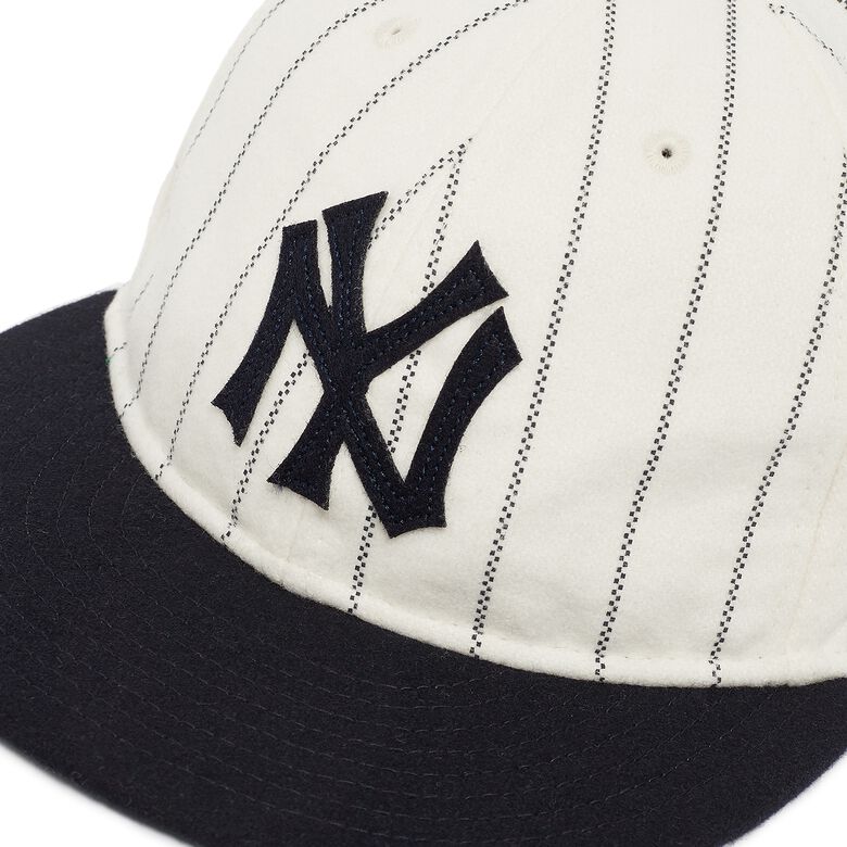 New Era MLB Stripe New York Yankees CHW 59 Fifty RC blau