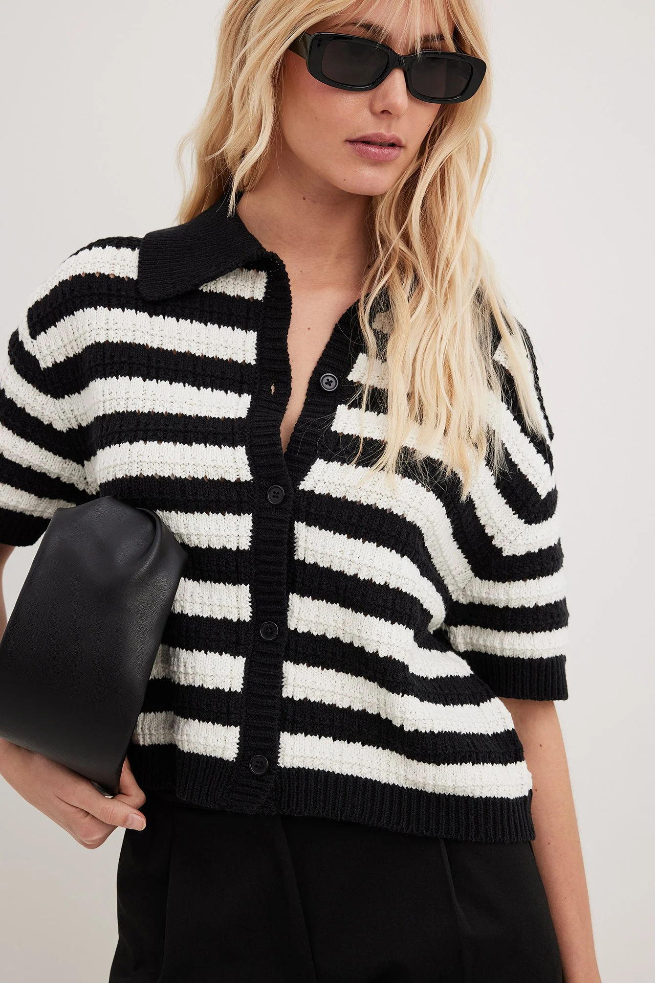 Kurze Strickjacke