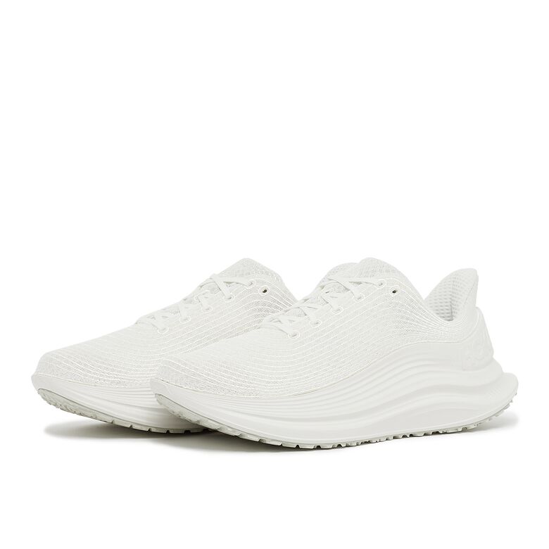 Hoka U Thoughtful Creation undyed