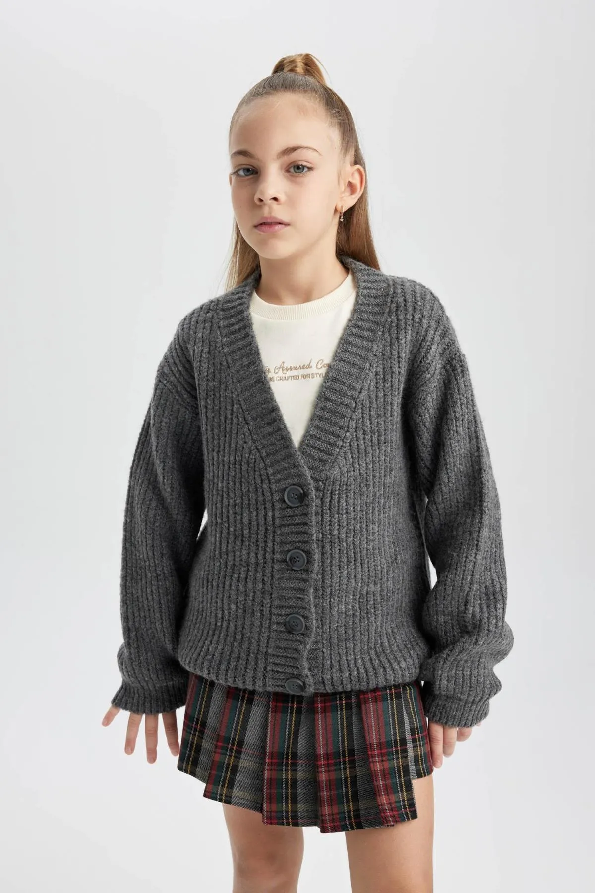 DeFacto  Strick-Cardigan für Mädchen mit V-Ausschnitt
