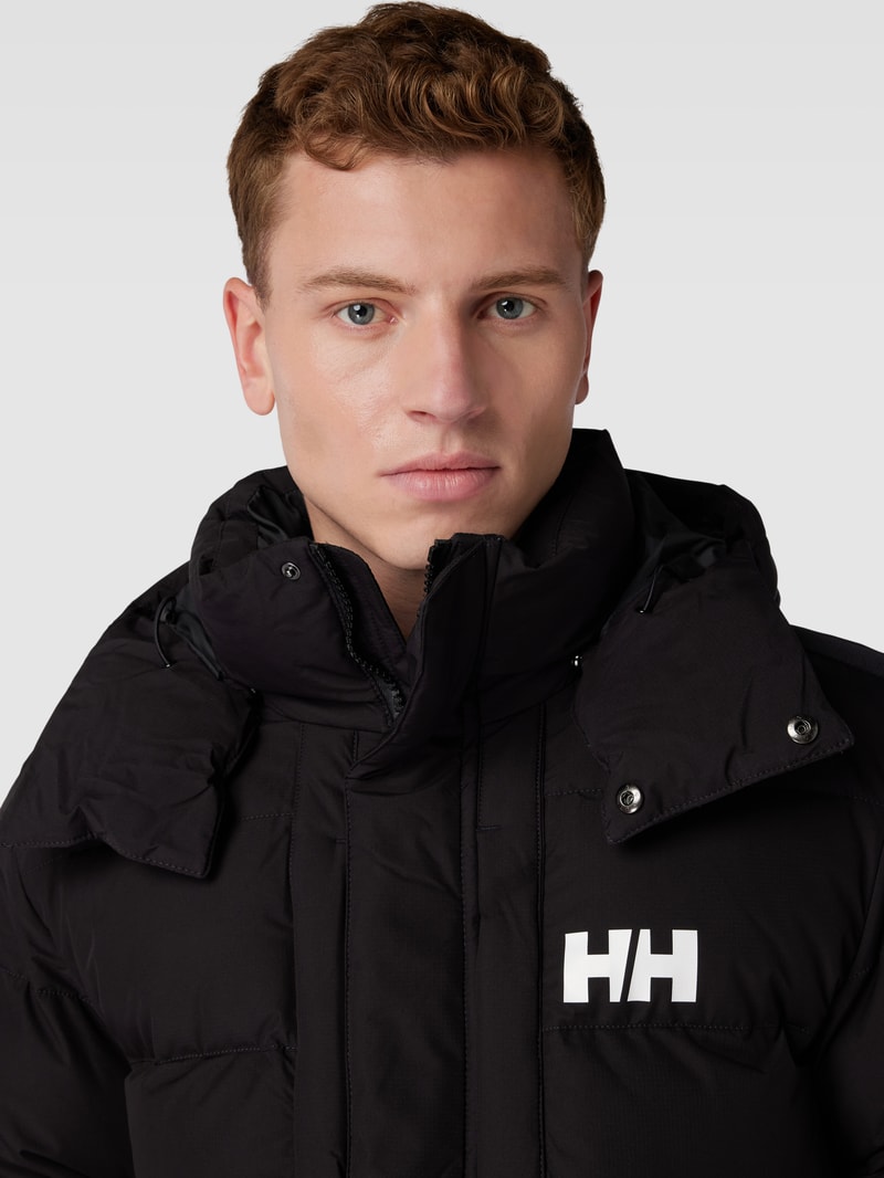 Steppjacke mit Label-Print Modell 'EXPLORER' in schwarz