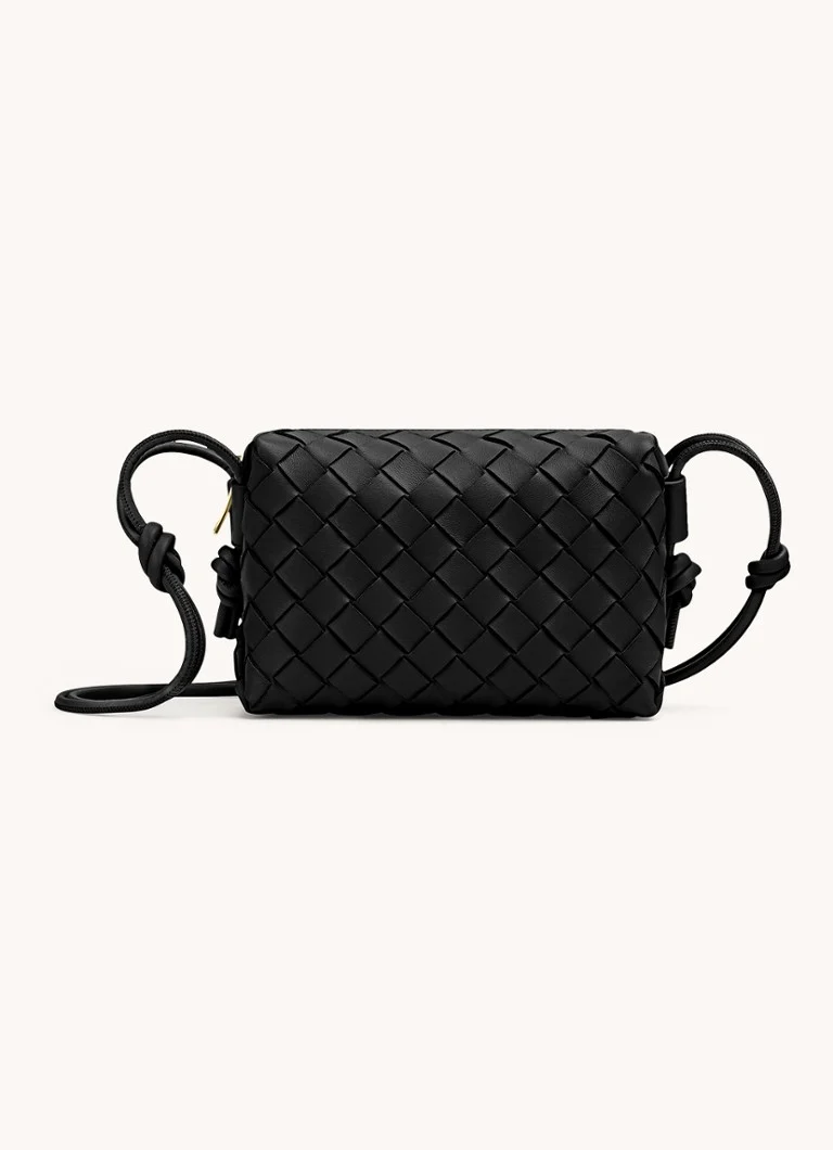 Bottega Veneta Mini Loop -kameralaukku lampaannahasta