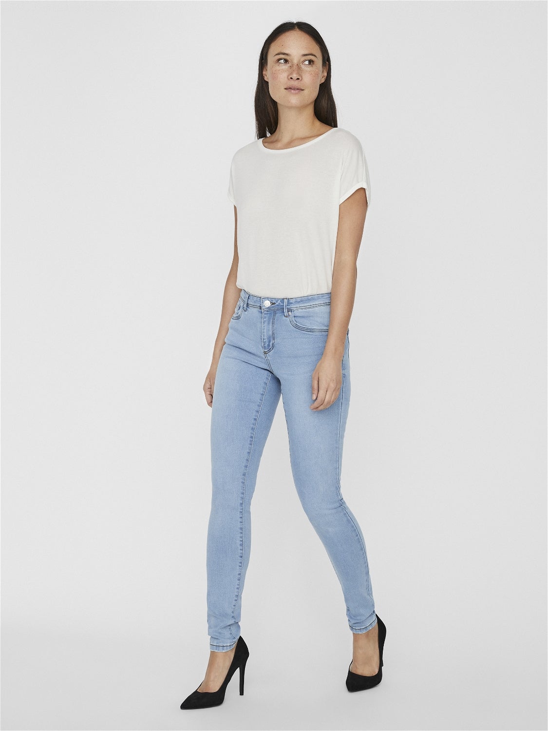 VMTANYA Mid Rise Skinny Fit Jeans