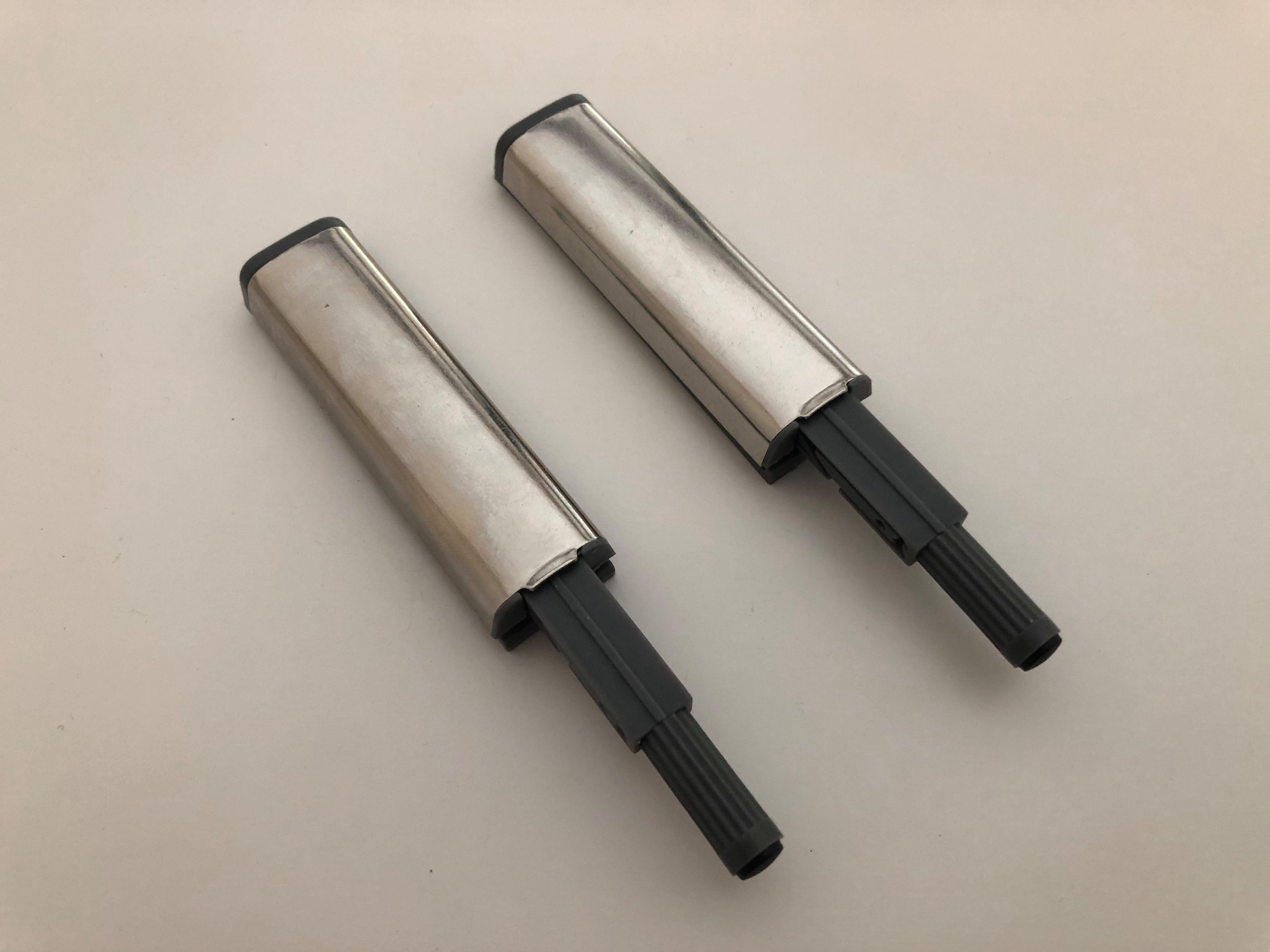 NELI Möbelbeschlag Drucktüröffner für Schranktüren und Schubladen - Push to open - passend auch für die Küchenmöbel-Serie „METOD“ (IKEA) (2 St)