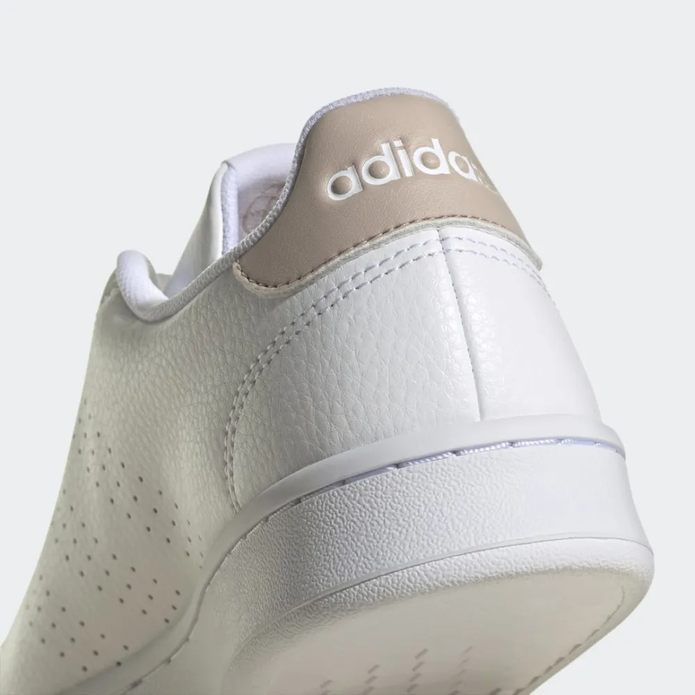 adidas Advantage HR0319 / weiss