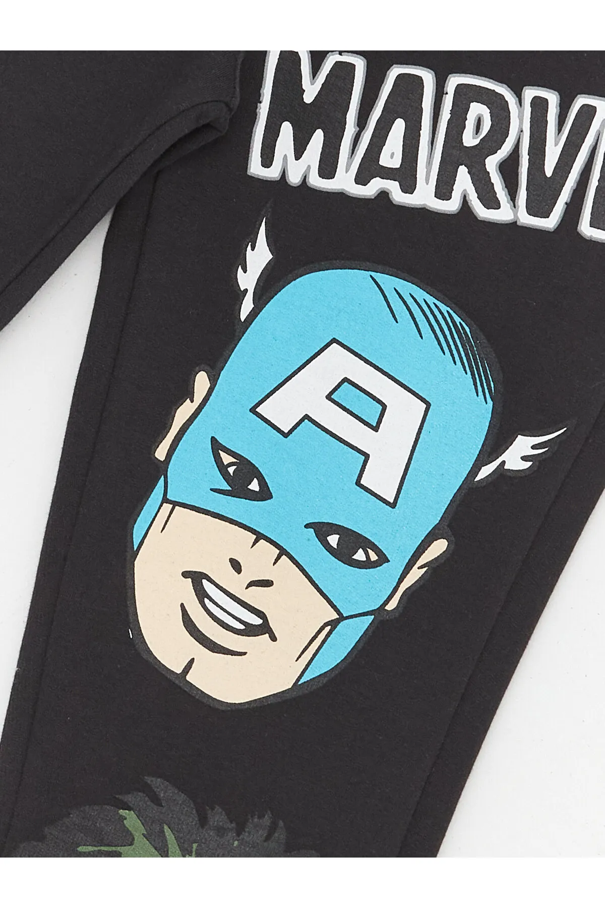 LC Waikiki  Marvel-bedruckte Jogger-Jogginghose für Jungen mit elastischem Bund