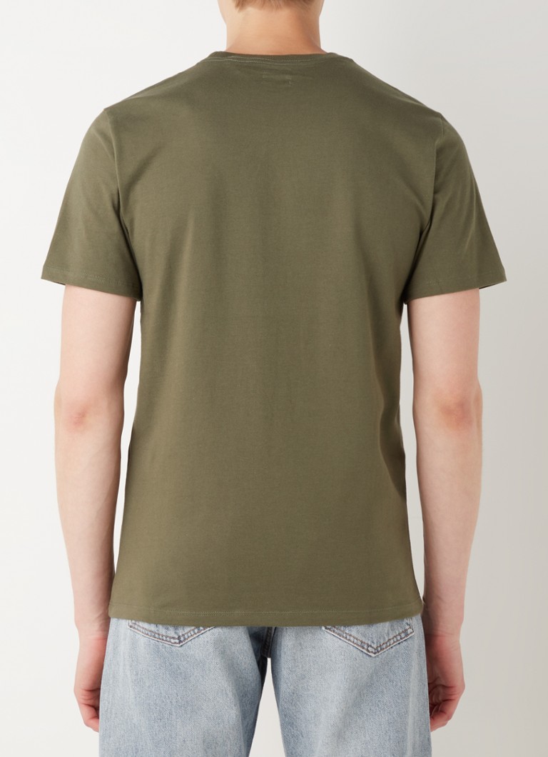 Camiseta Levi's com logotipo