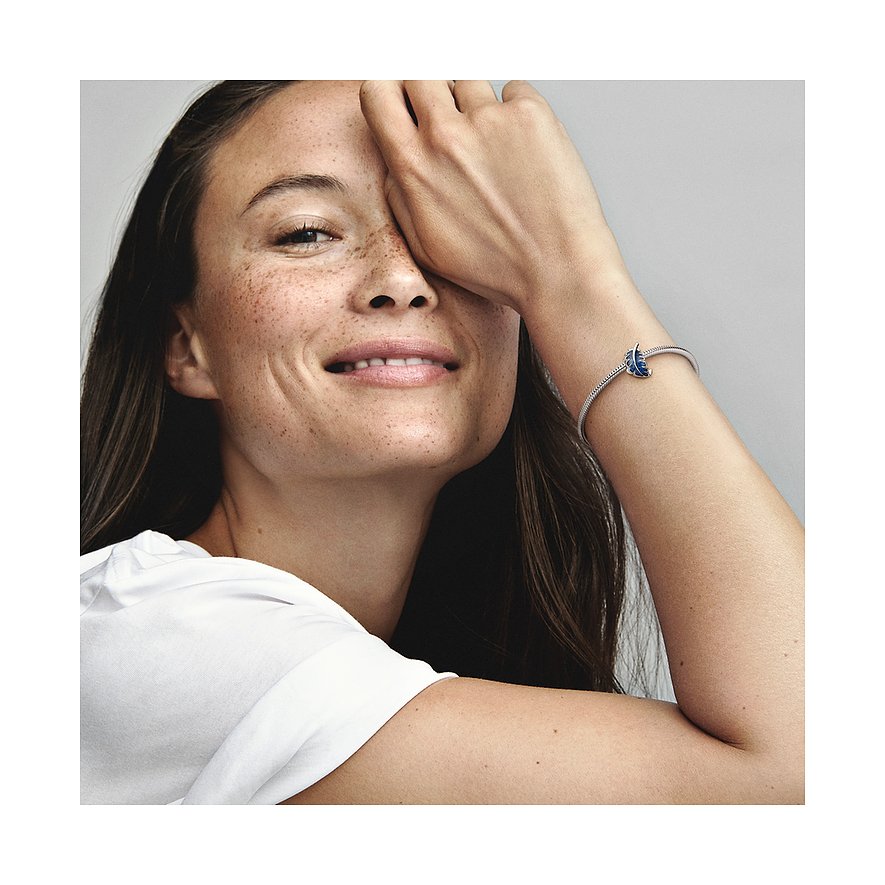 Pandora Charm Moments