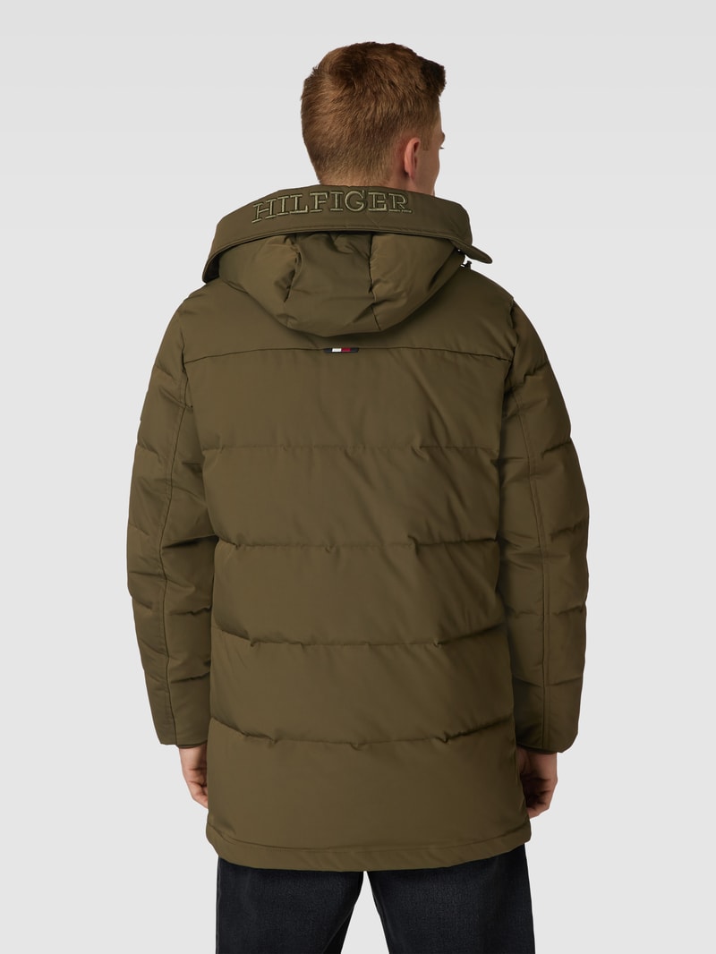 Parka mit Kapuze Modell 'ROCKIE UTILITY' in olivgrün