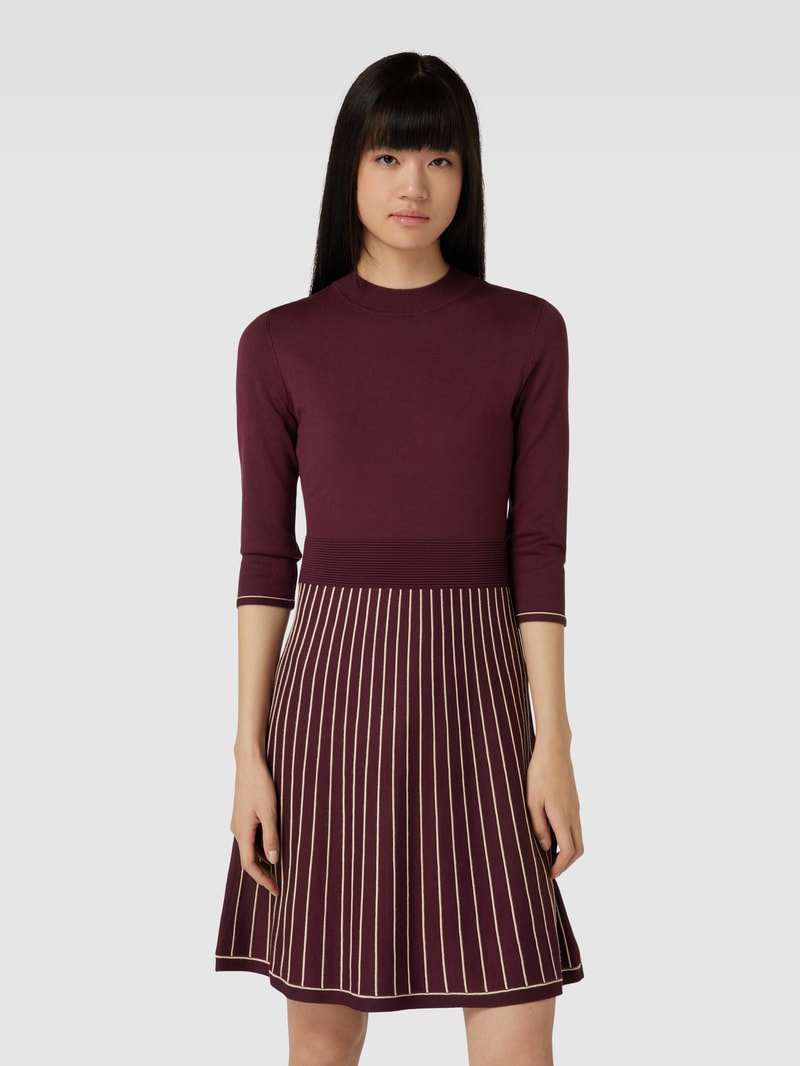 Knielnages Kleid mit 3/4-Arm in sand