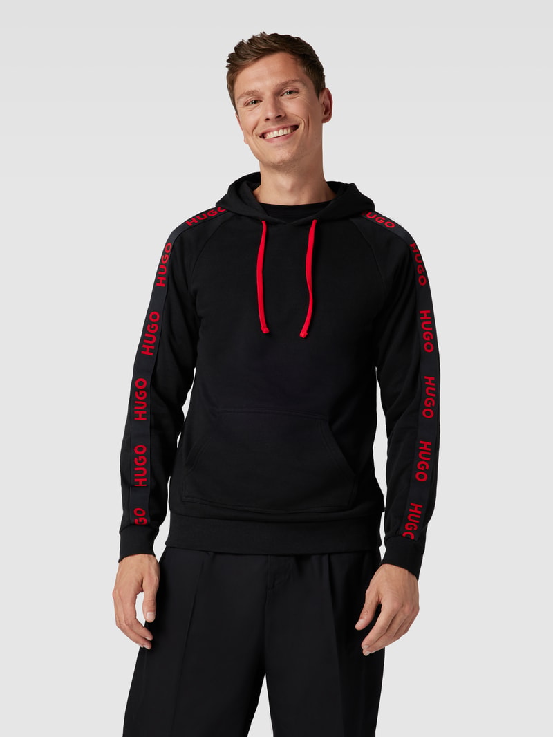 Hoodie mit Logo-Streifen in schwarz