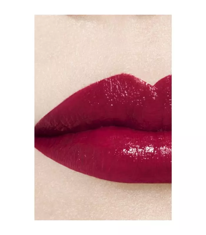 ROUGE ALLURE LAQUE Le rouge liquide brillant ultra tenue