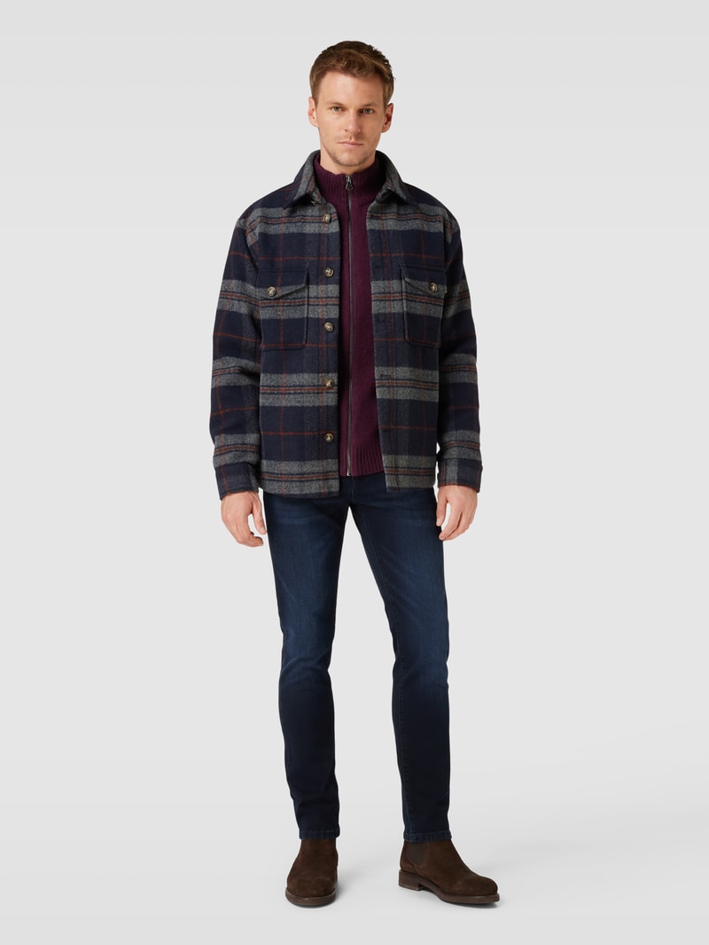 Strickjacke mit Label-Stitching Modell 'GEORG' in aubergine meliert
