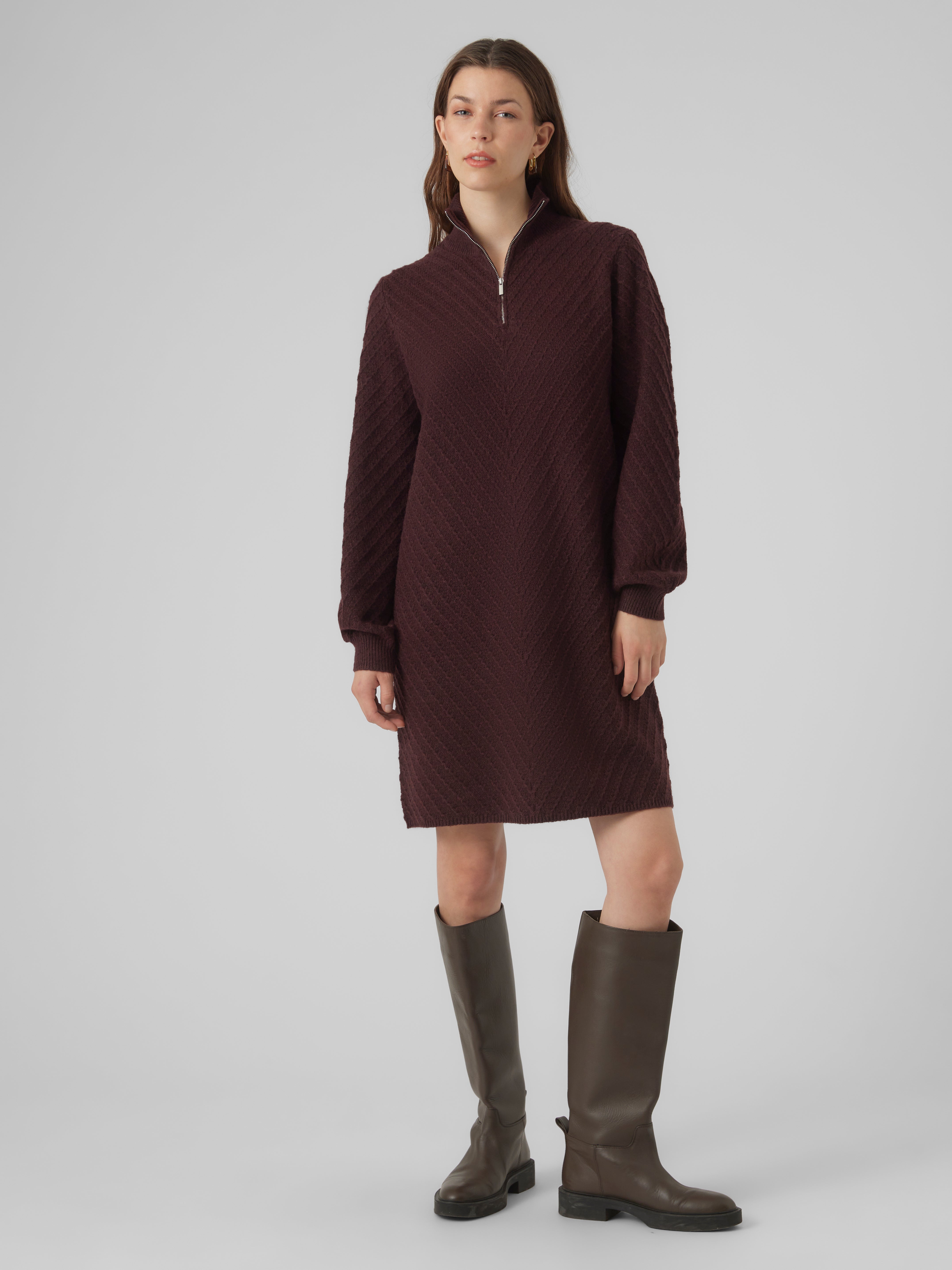VMANJASTINNA Midikleid
