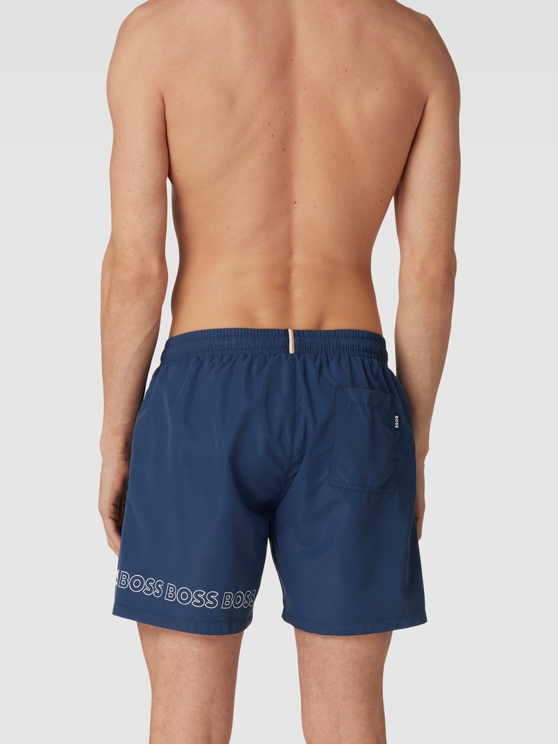 Badeshorts mit Label-Druck Modell 'Dolphin' in dunkelblau