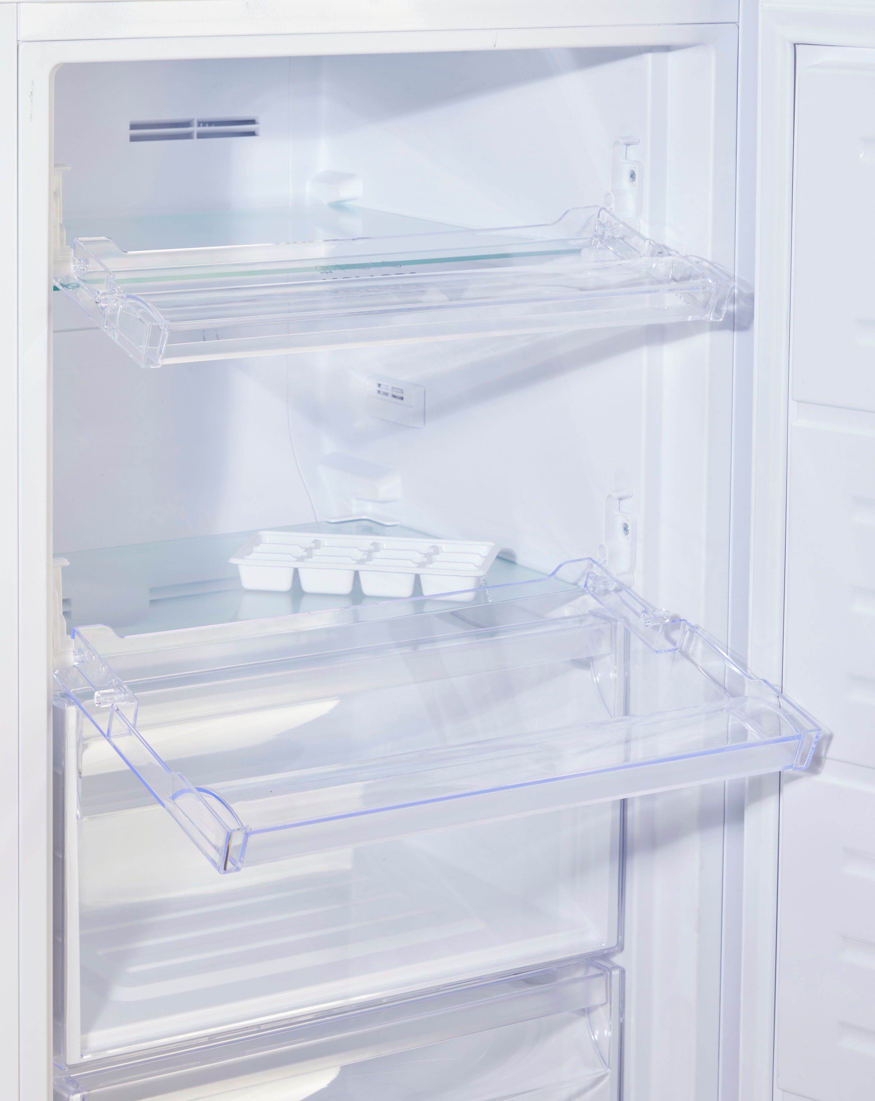 Amica Gefrierschrank GSN 324 160 W, 145,5 cm hoch, 54,0 cm breit, No Frost, Holiday-Schaltung, Inverter Kompressor
