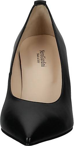 NeroGiardini Pumps