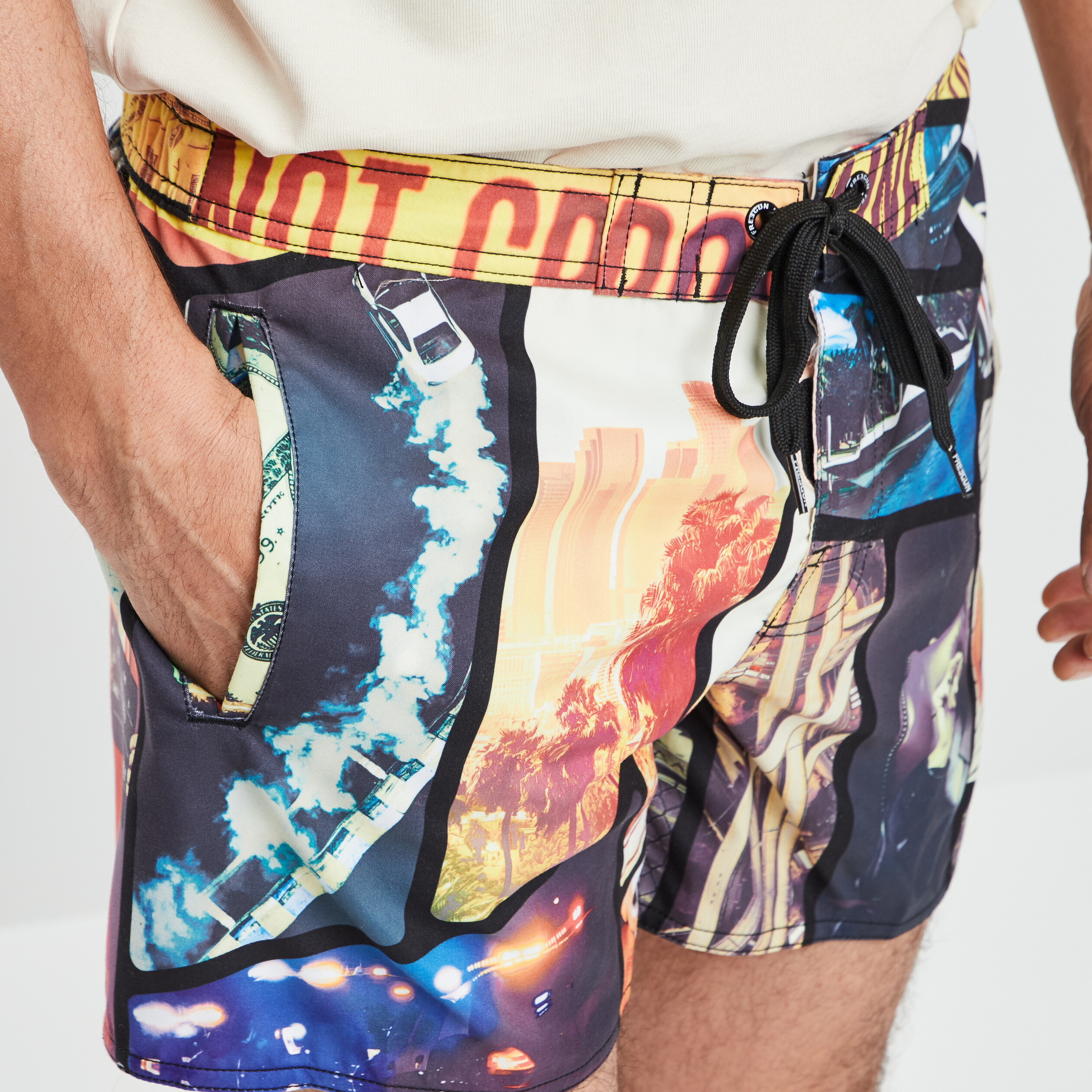 Short de bain multicolore homme | La Halle