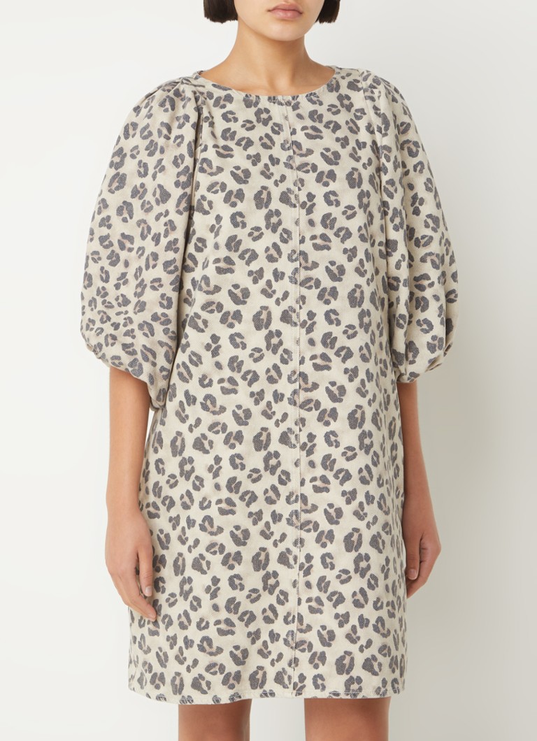 Vestido túnica corto de mezclilla con estampado de leopardo de Zasu by bar, con mangas abullonadas.