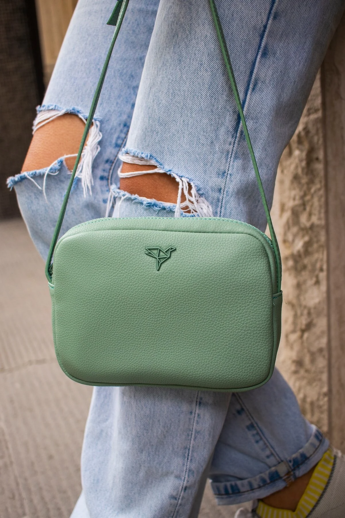 Garbalia  Liberty Minnie Green Damen-Minitasche mit verstellbarem Schultergurt mit Kreuzgriff und Reißverschluss