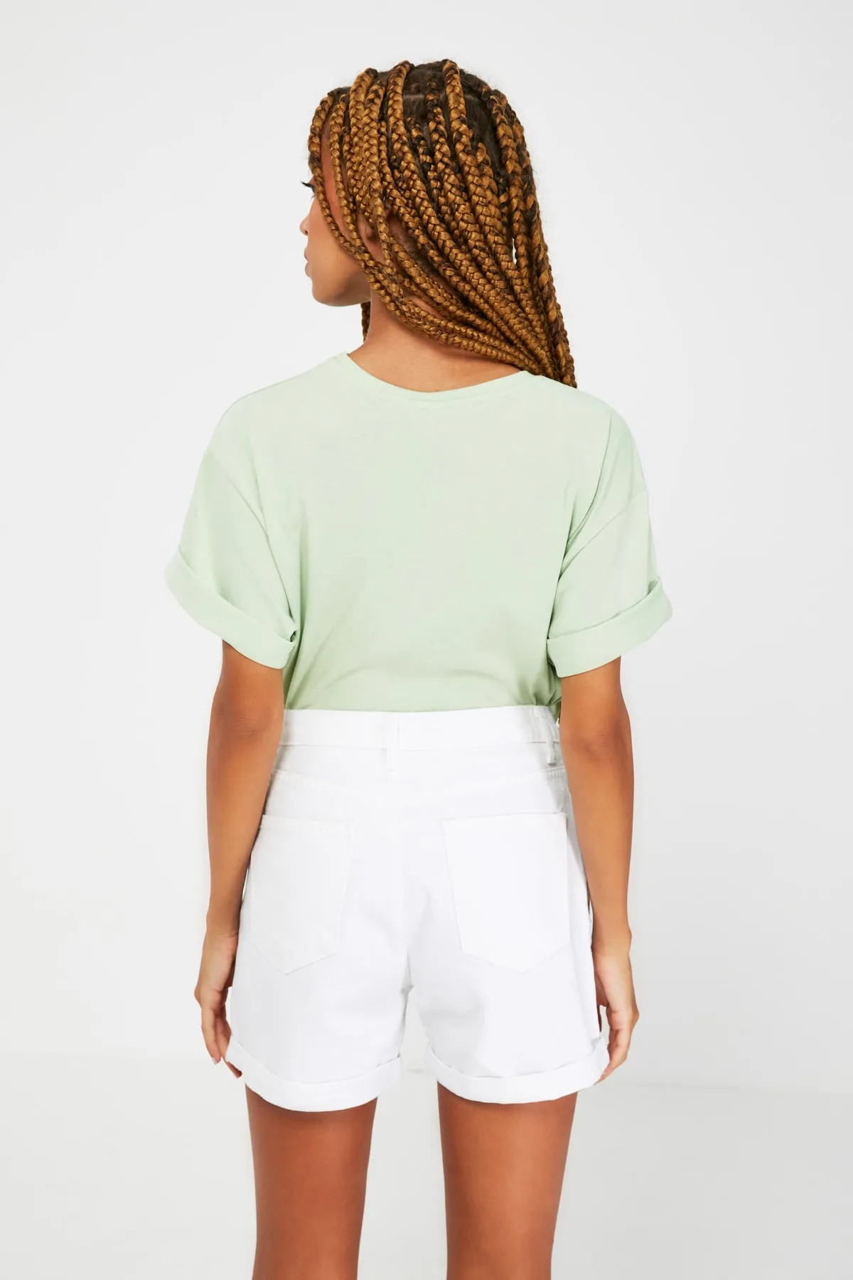 Trendyol Collection  Shorts - Weiß - Hoher Bund