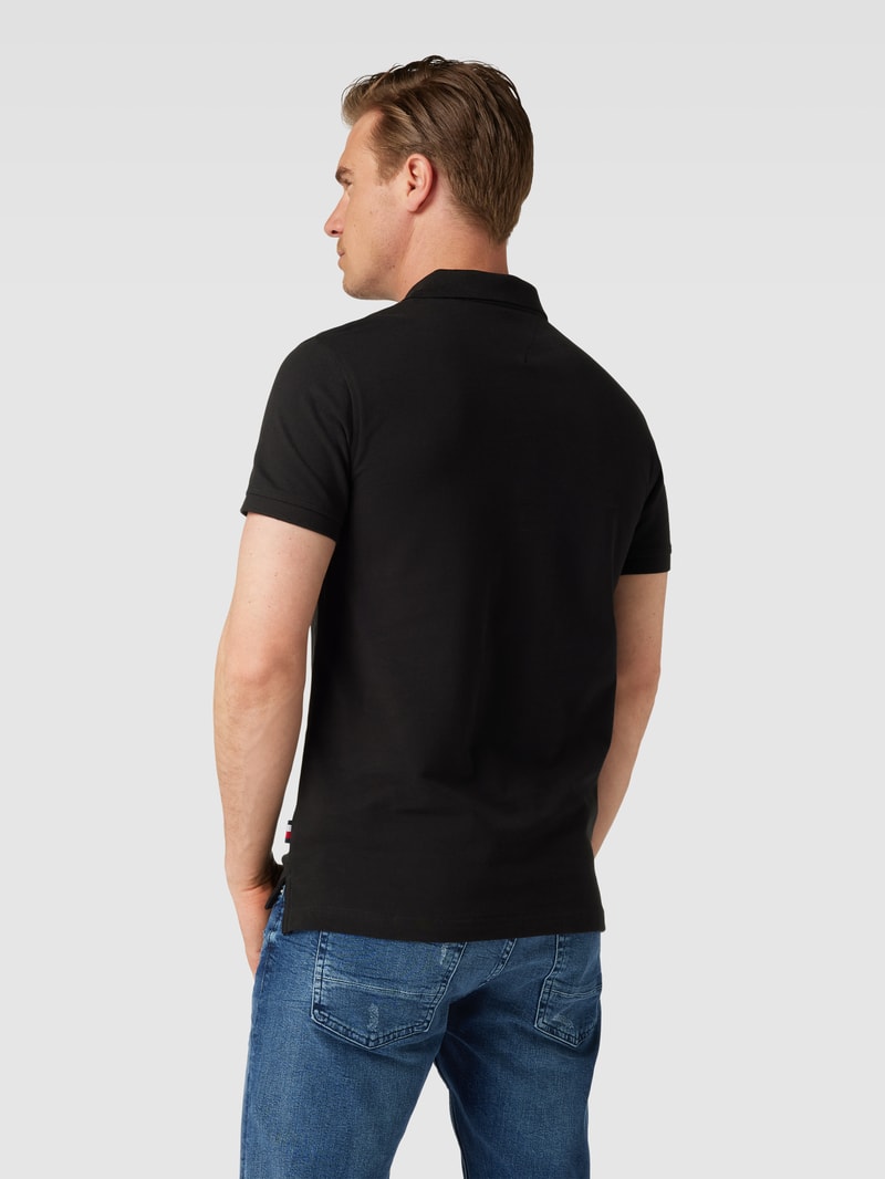 Poloshirt mit Label-Stitching in schwarz